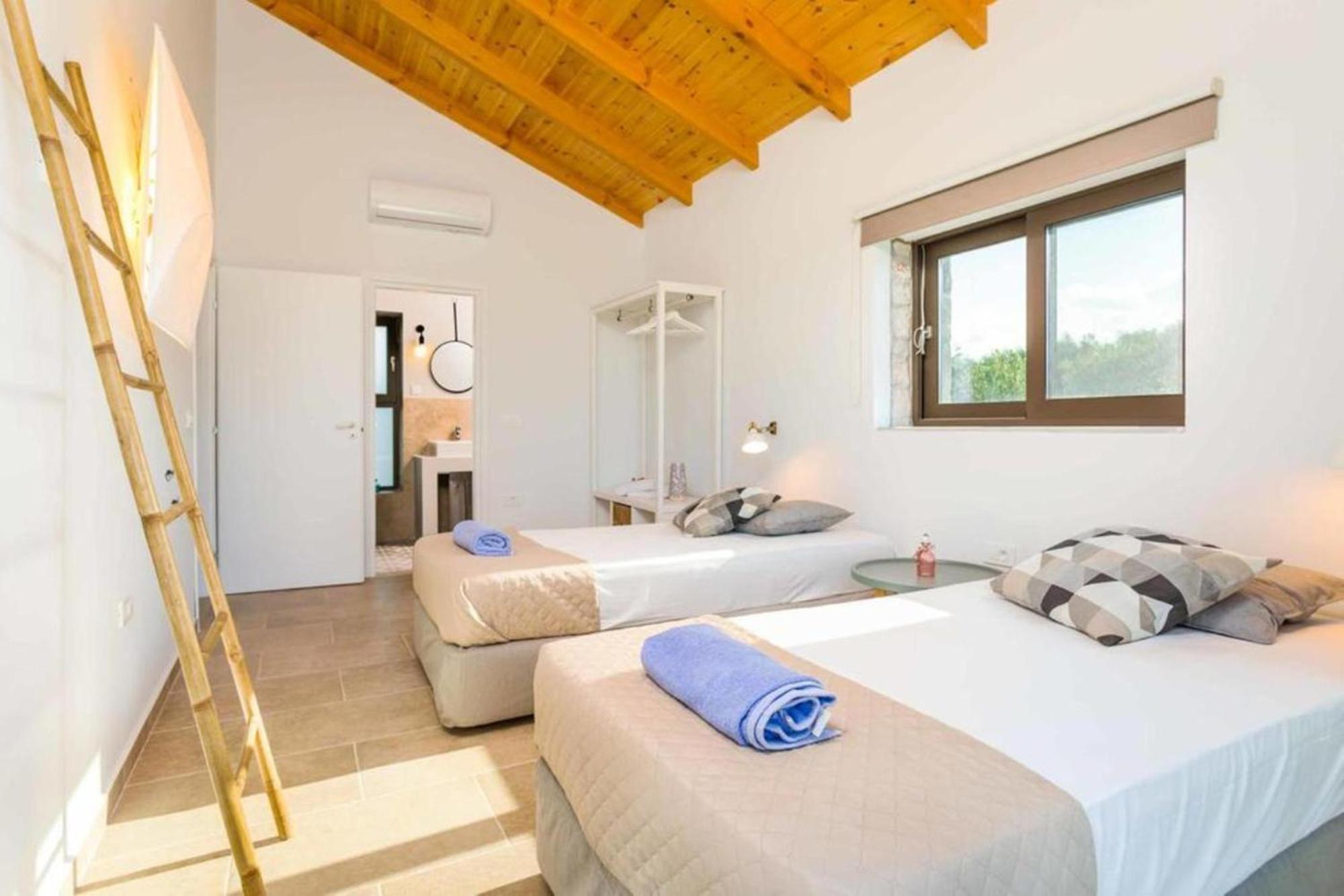 Astarte Villas - Casa Petra Elia Villa With Pool *